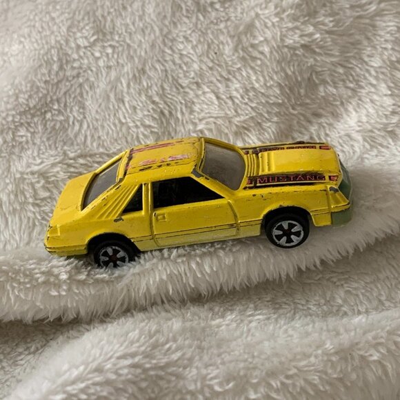 Vintage Uniborn Ford Mustang Yellow Die Cast Toy Car Vehicle Hong Kong - Picture 5 of 8